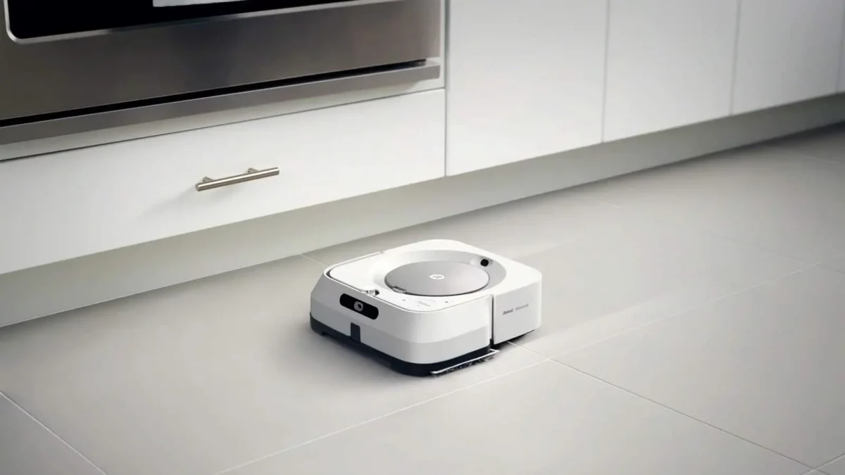 iRobot Roomba m6 robot mop
