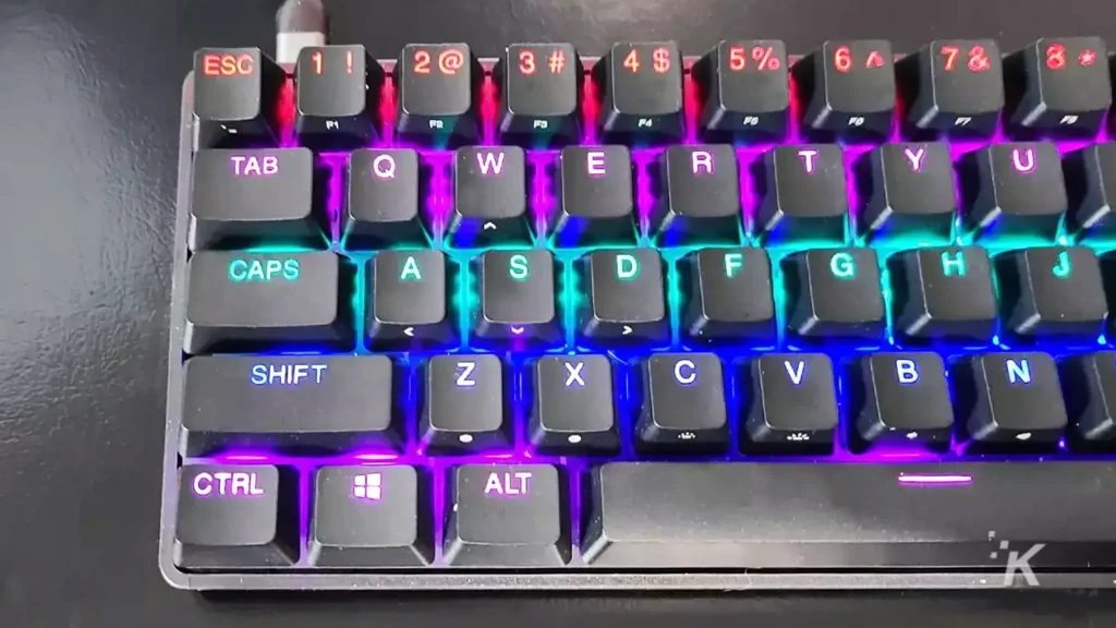 steelseries keyboard showing rgb colors